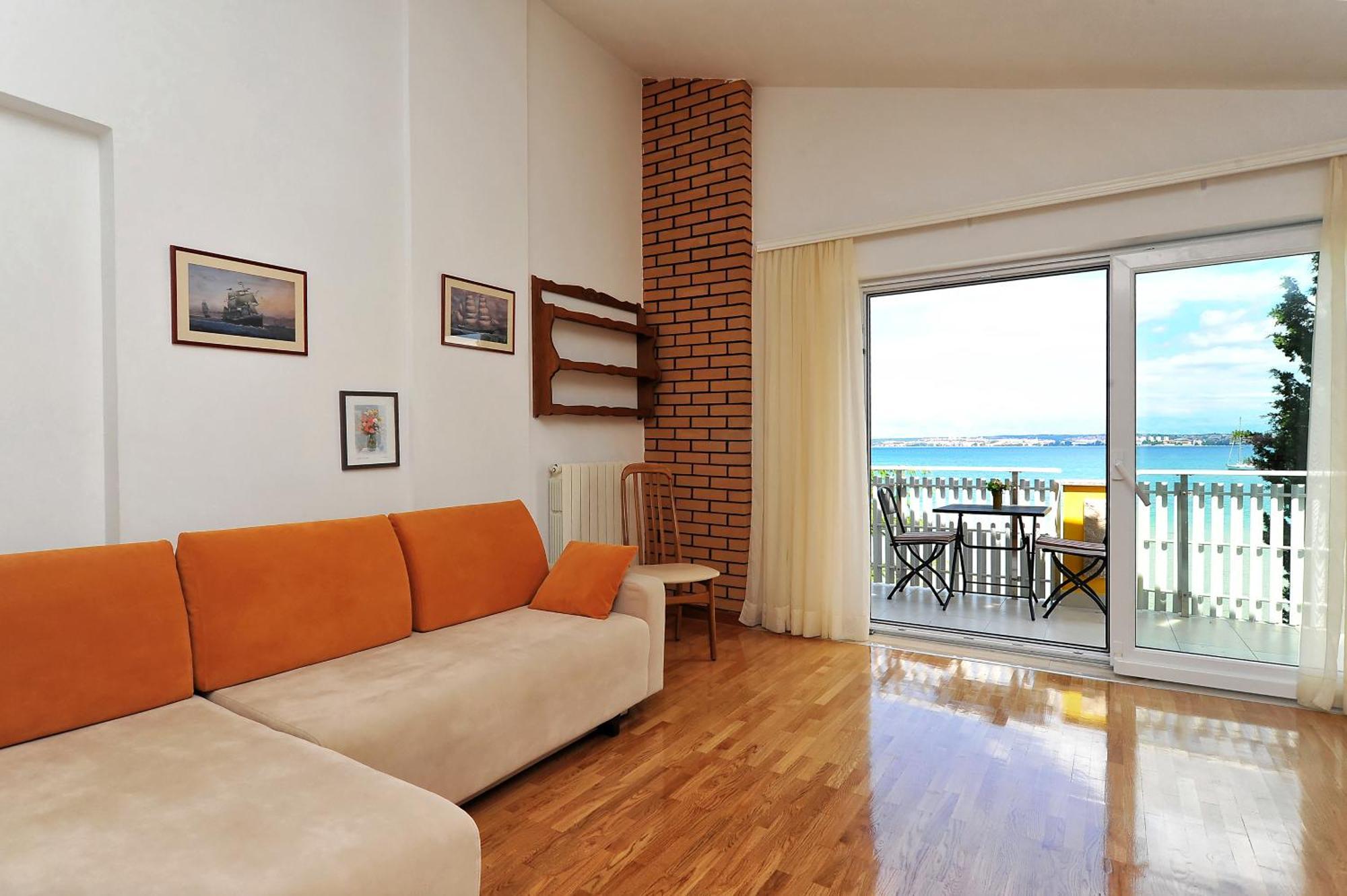 Apartments Villa Eden Preko Exterior foto